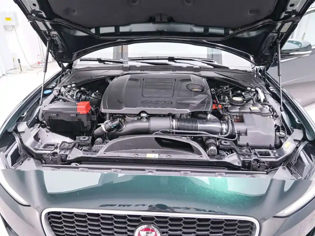 Jaguar XEL — миниатюра 18