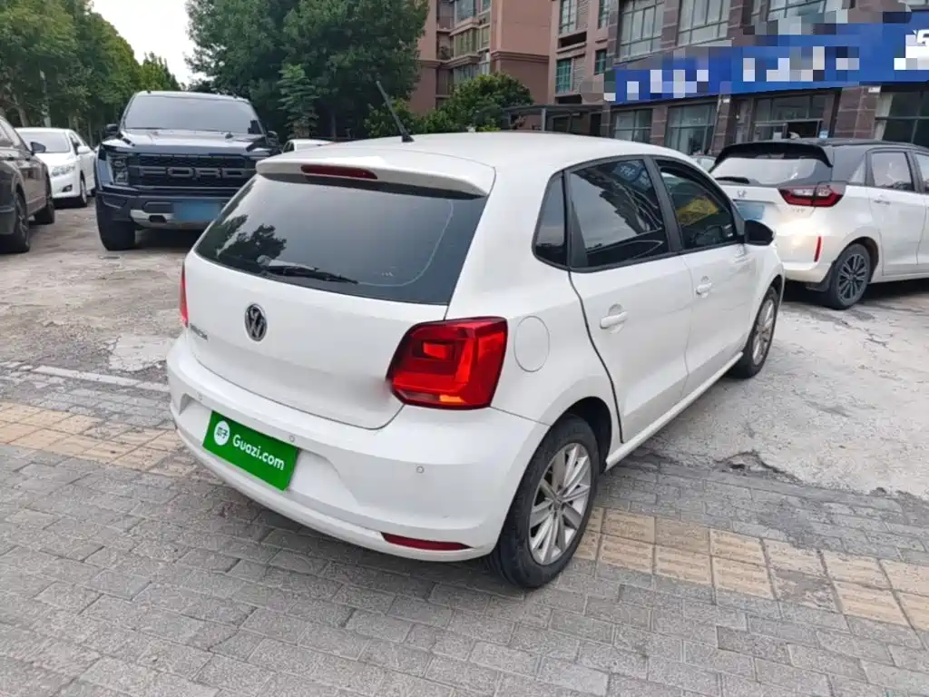 Volkswagen Polo — миниатюра 7