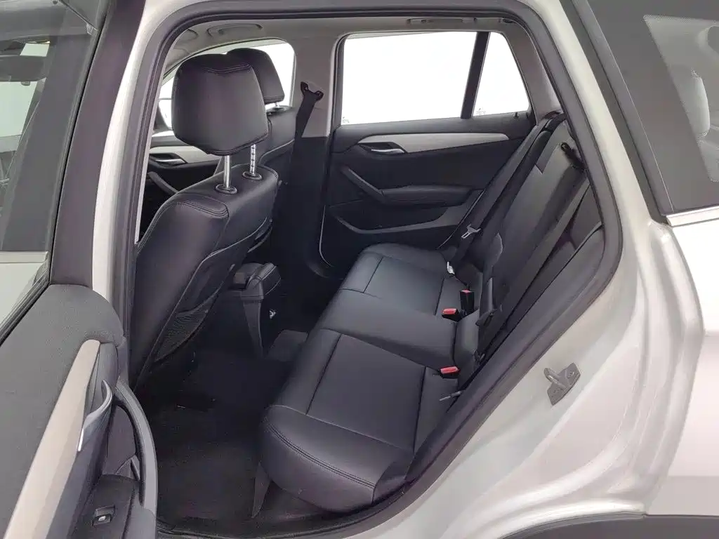 BMW X1 — миниатюра 15