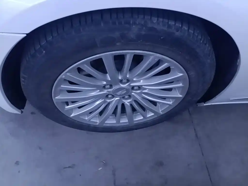 Cadillac CT6 — миниатюра 23