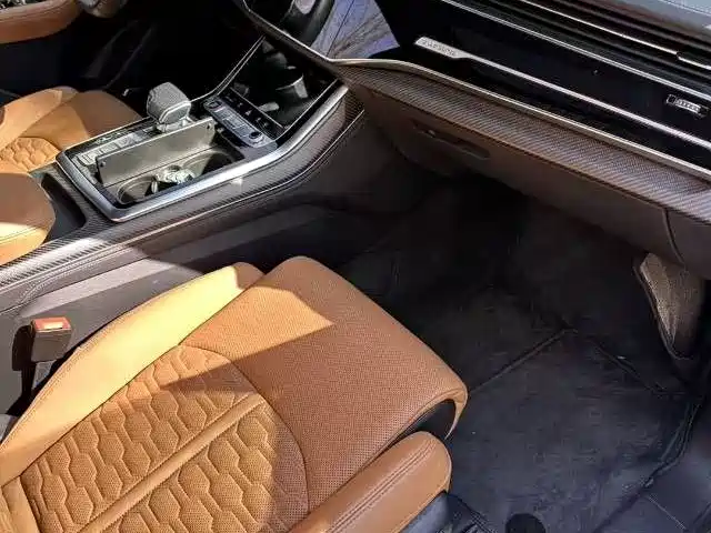 Audi RS Q8 — миниатюра 10