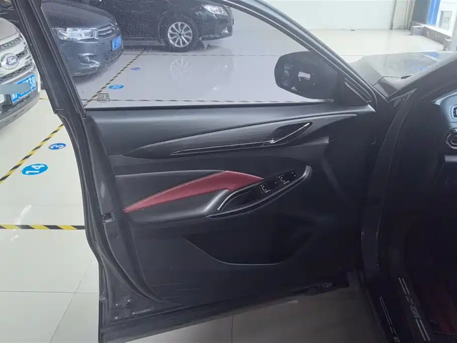 CHANGAN CHANGAN AUCHAN X5