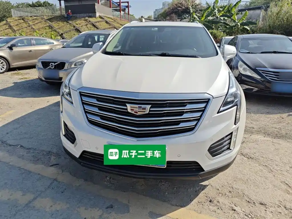 CADILLAC XT5