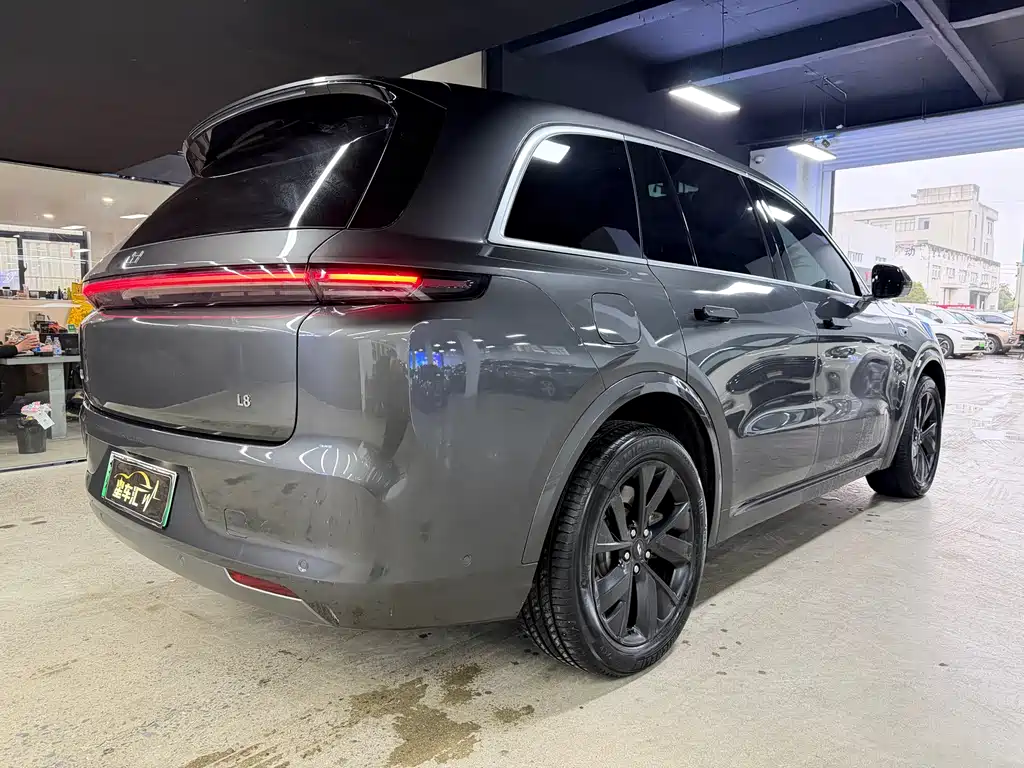 Li Auto IDEAL L8