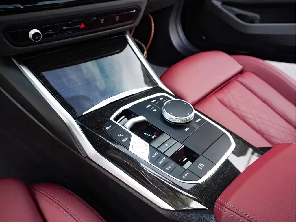 BMW 3 Series — миниатюра 19