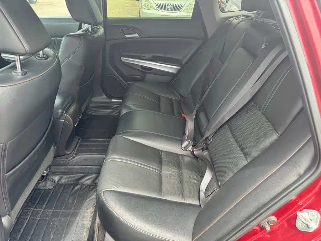 Honda Crosstour — миниатюра 10