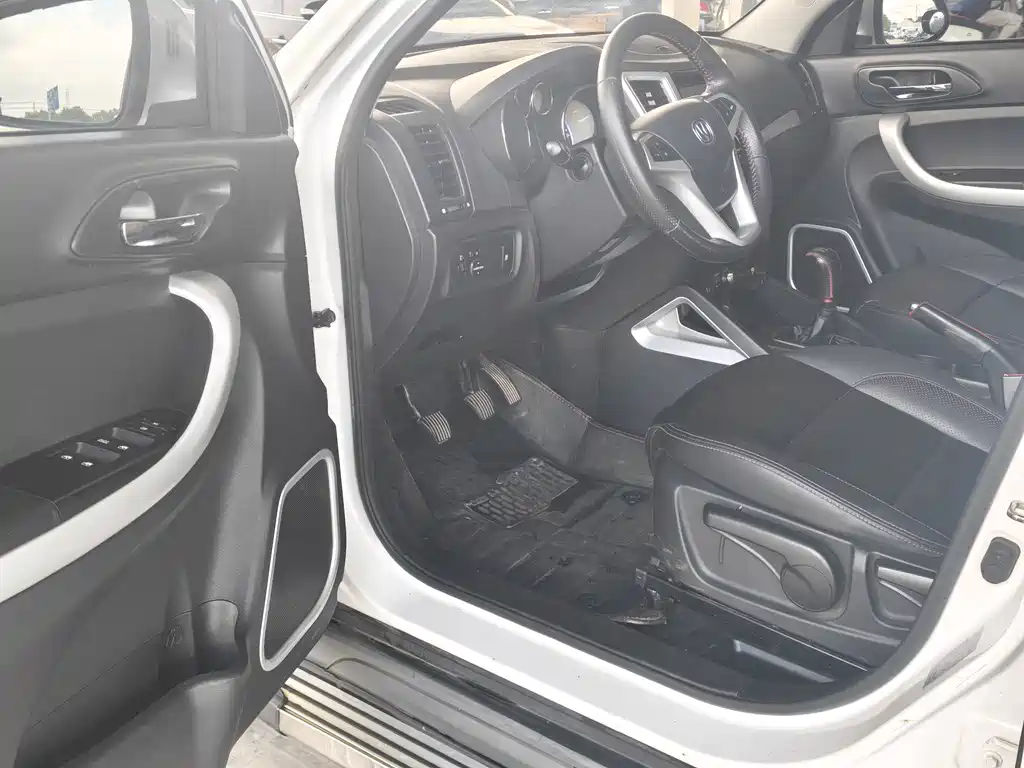 Changan CS35 — миниатюра 9