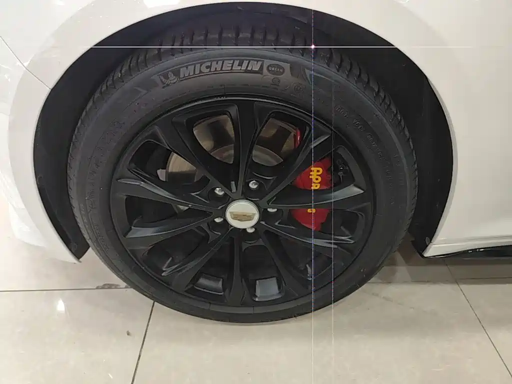 Cadillac CT5 — миниатюра 23