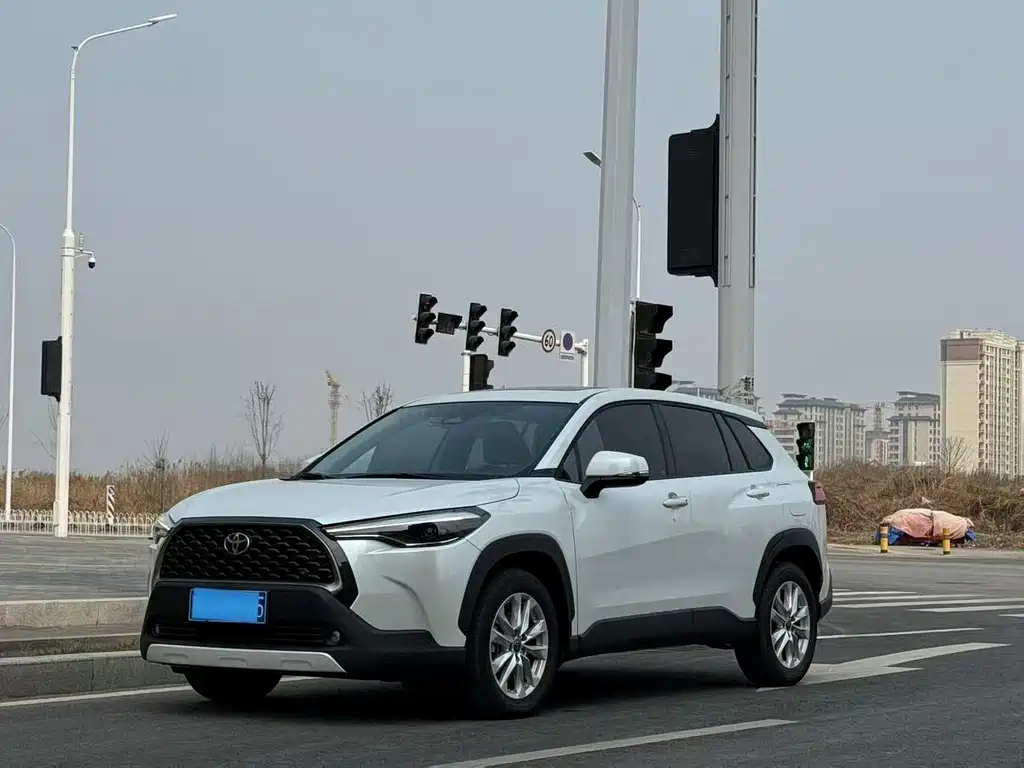 Toyota Corolla Cross 2023