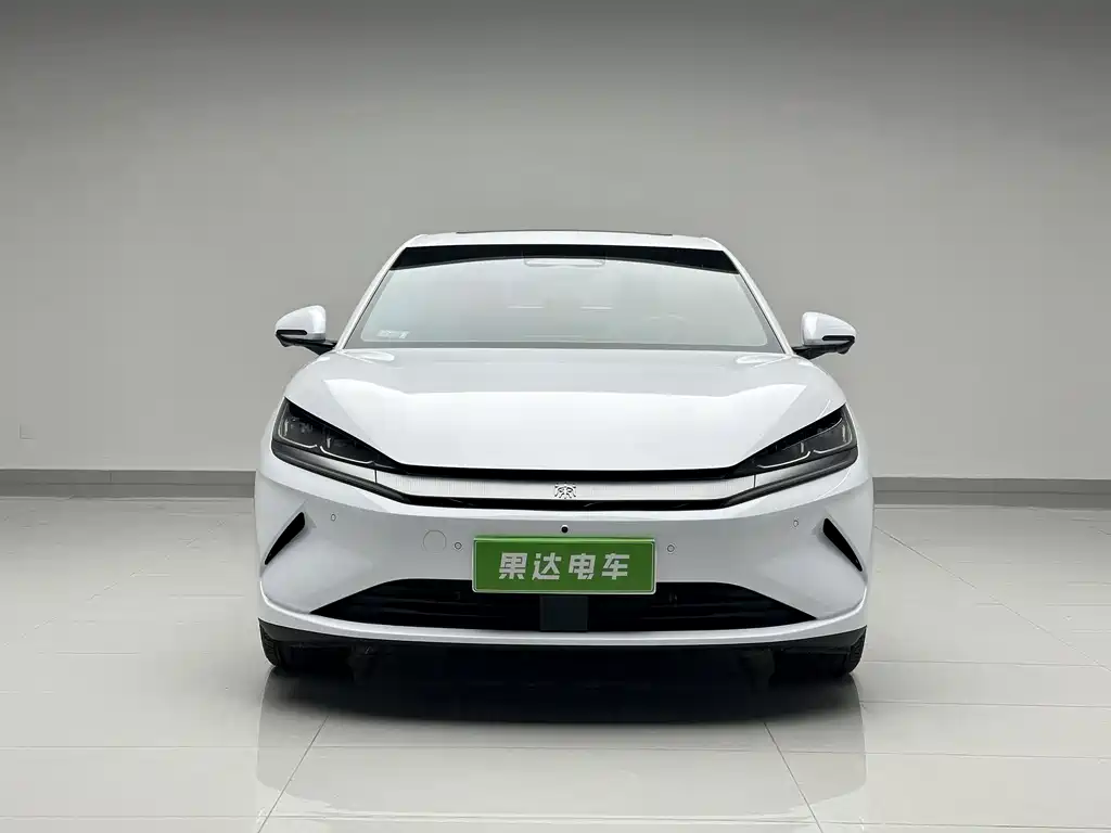 BYD QIN L