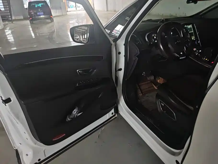 Renault Espace — миниатюра 7