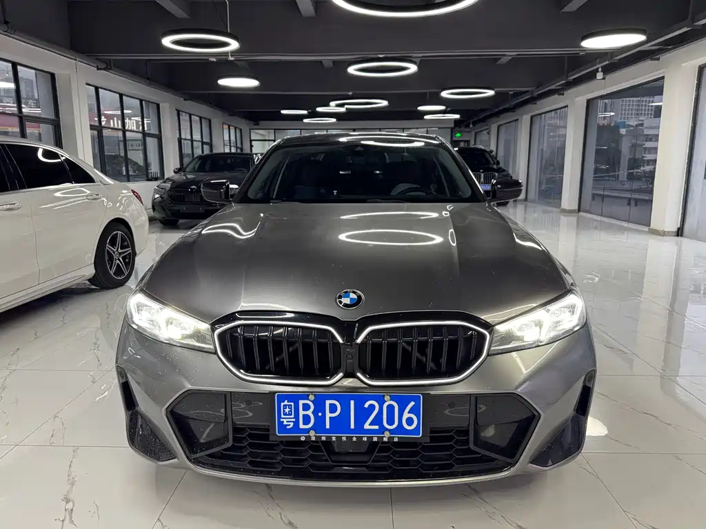 BMW 3 Series 2025