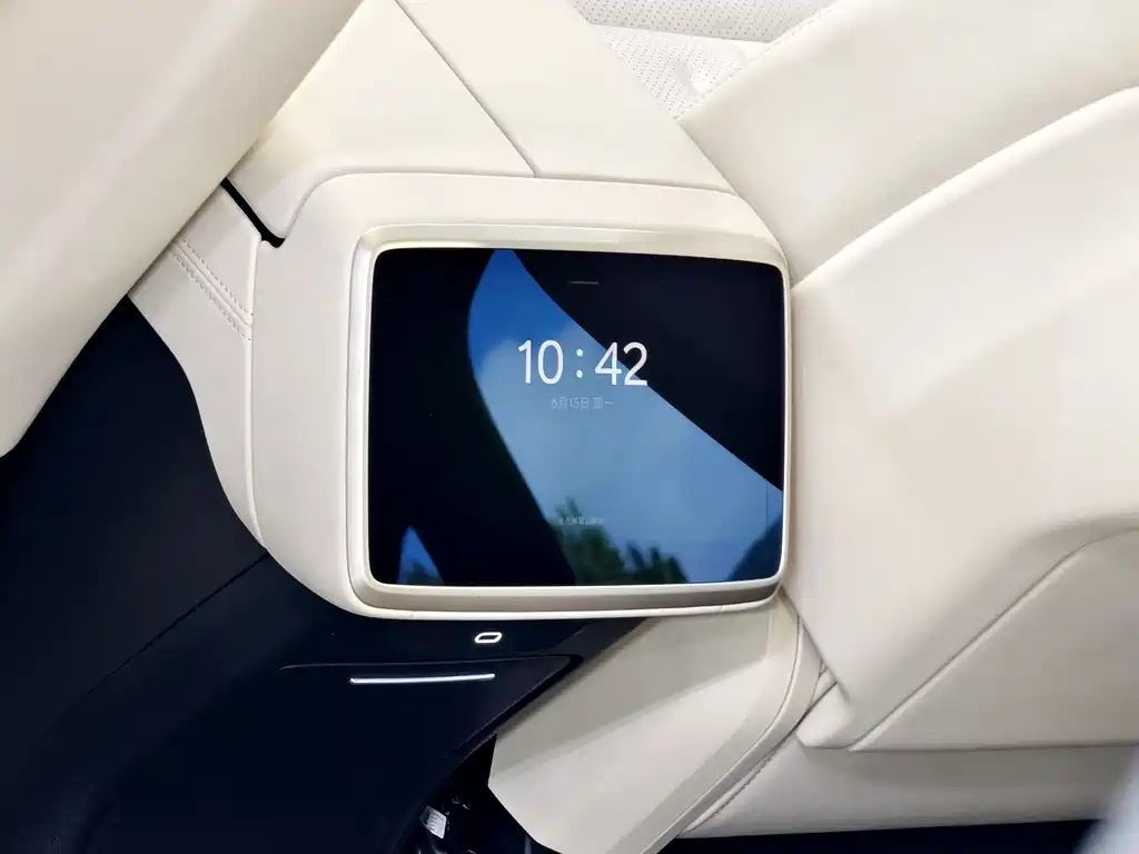 Onvo L60 2025 60kWh