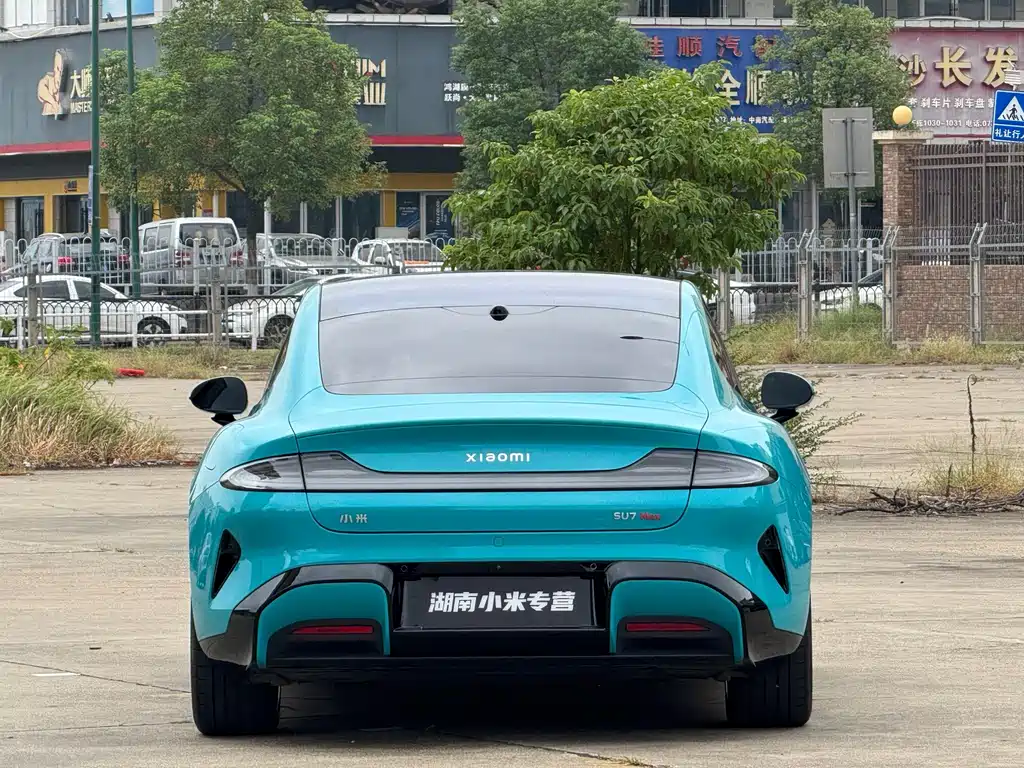 Xiaomi SU7 — миниатюра 9