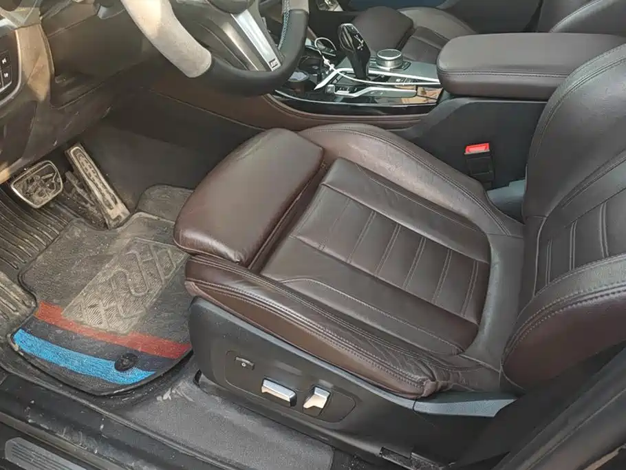 BMW X4 — миниатюра 9
