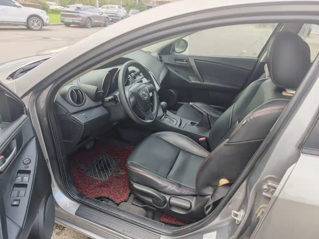 Mazda 3 Xingcheng — миниатюра 6