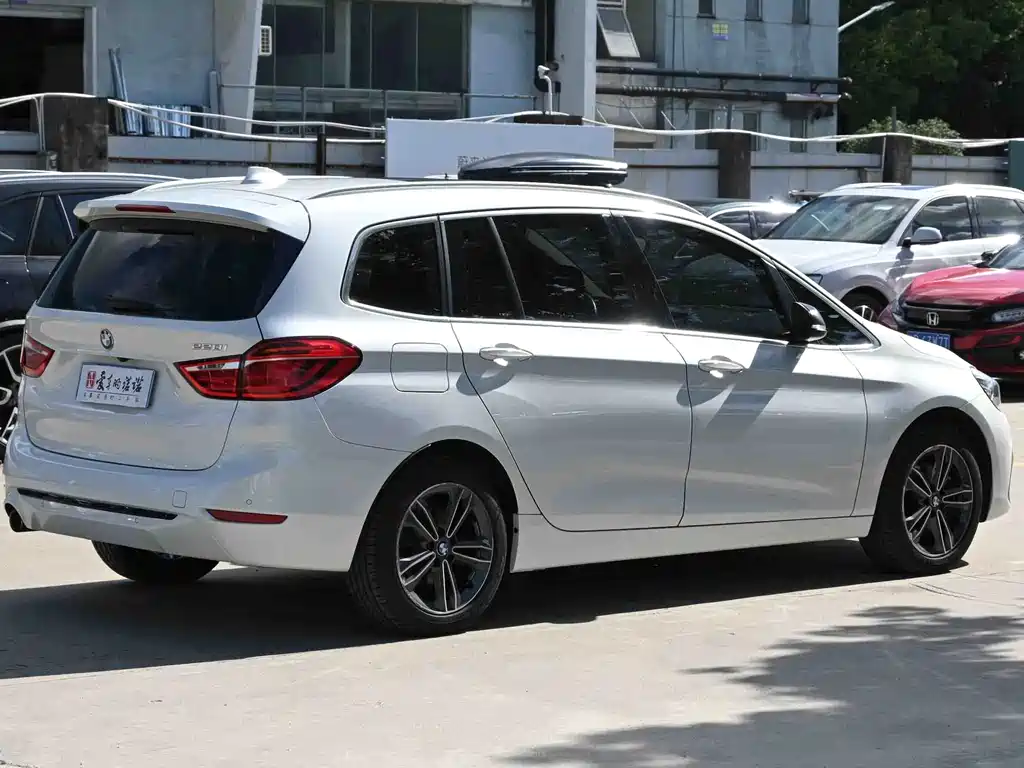 BMW 2 Series Gran Tourer — миниатюра 3