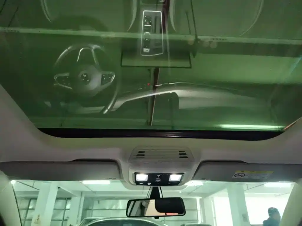 Volkswagen Golf — миниатюра 18