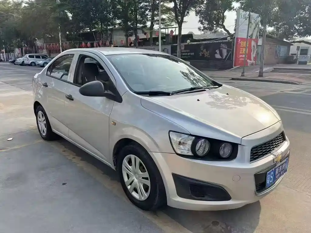 Chevrolet Aveo — миниатюра 3