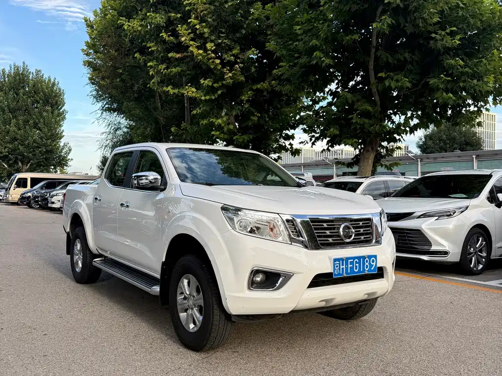 Nissan Navara — миниатюра 3