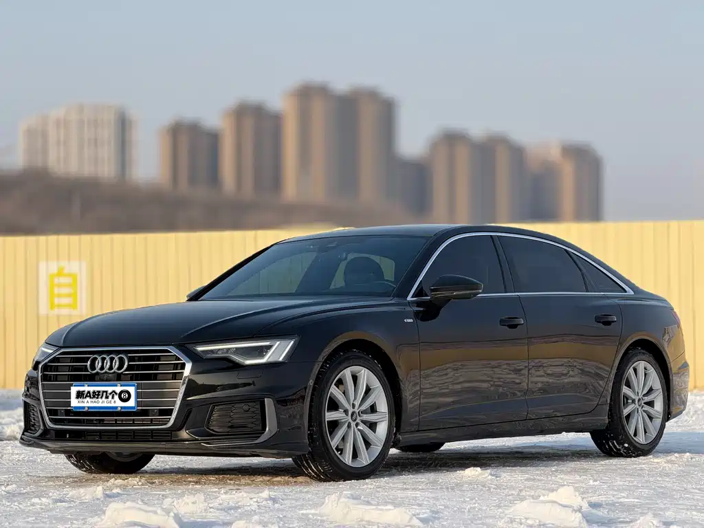 Audi A6L 2022