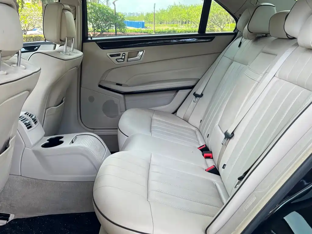 Mercedes-Benz E-Class E 2015 E 260 L Sport