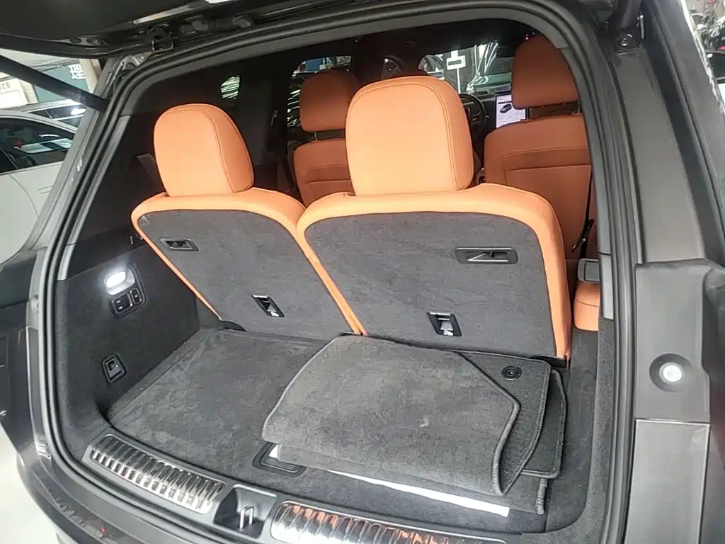Li Auto Li L8 — миниатюра 19