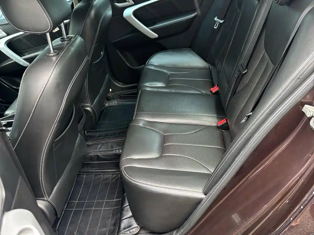 Geely Emgrand Sedan Million Model 1.5L CVT Upward Edition, фото 5