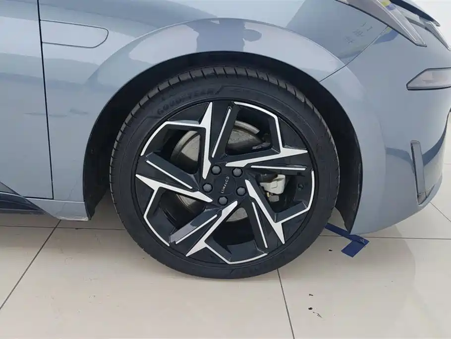 Lynk & Co 07 EM-P 2024 EM-P 126 Ultra
