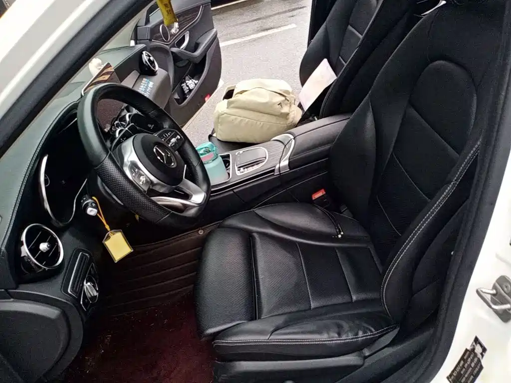 Mercedes-Benz C-Class — миниатюра 8