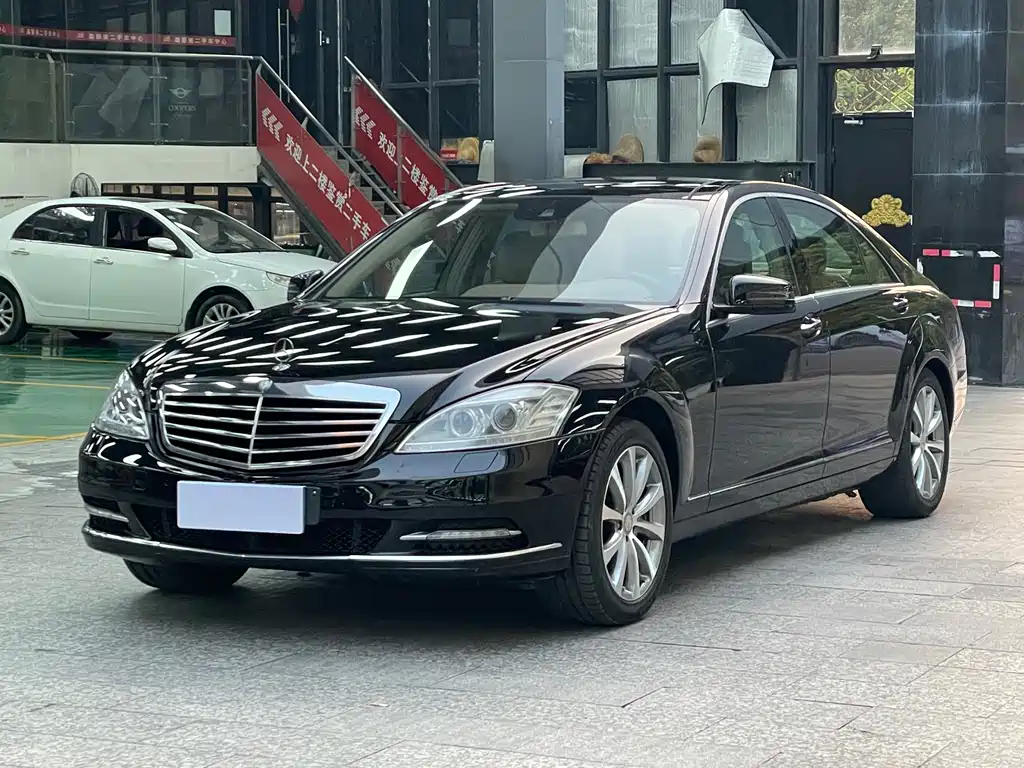 Mercedes-Benz S-Class S 2010 S 300 L Luxury