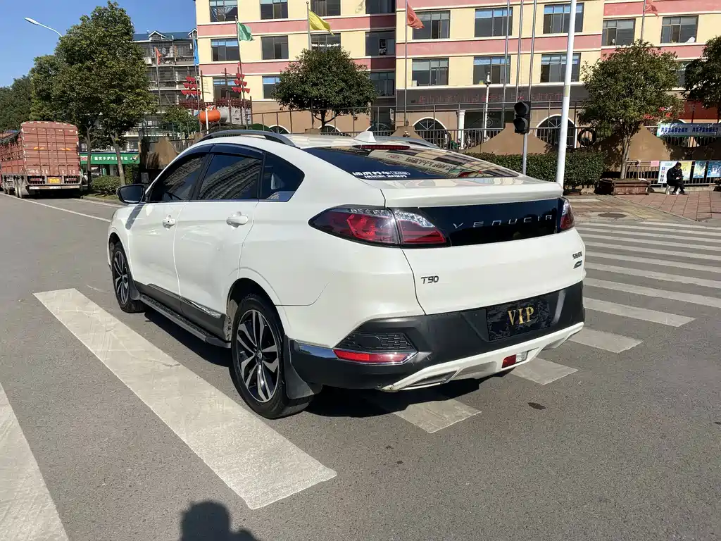 Venucia T90 — миниатюра 7