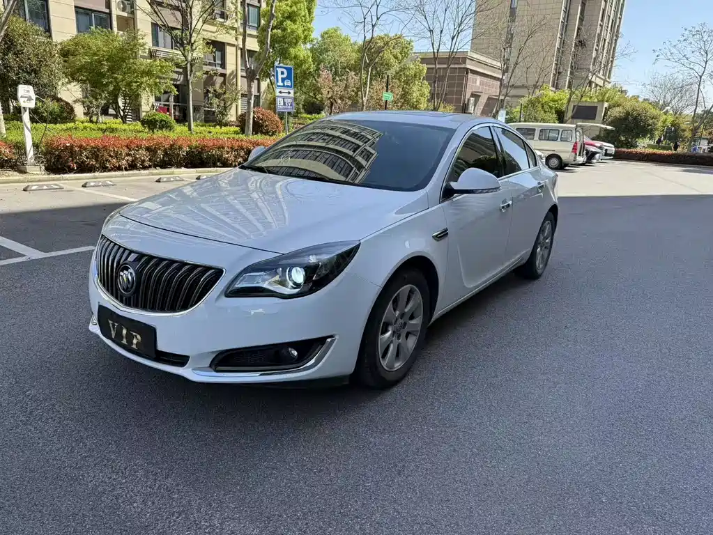 Buick Regal 2015 2.0L Lead Fashion