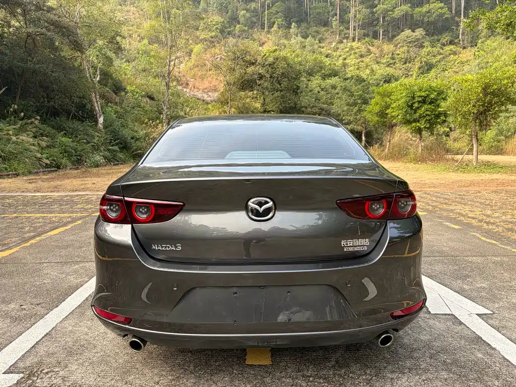 MAZDA 3 ANGKESAILA