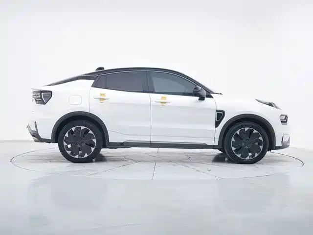 Lynk & Co 05 EM-P 2021 1.5TD PHEV HALO