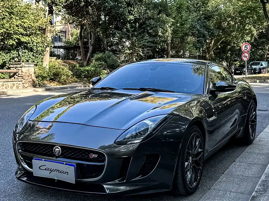 Jaguar F-TYPE