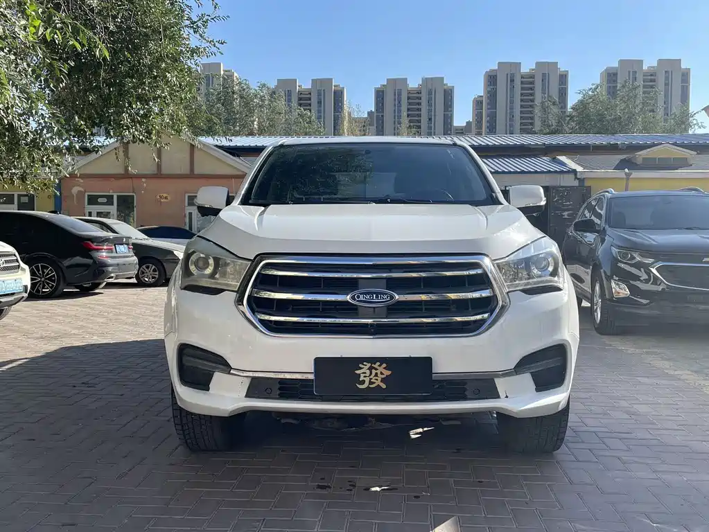 Isuzu TAGA Daga