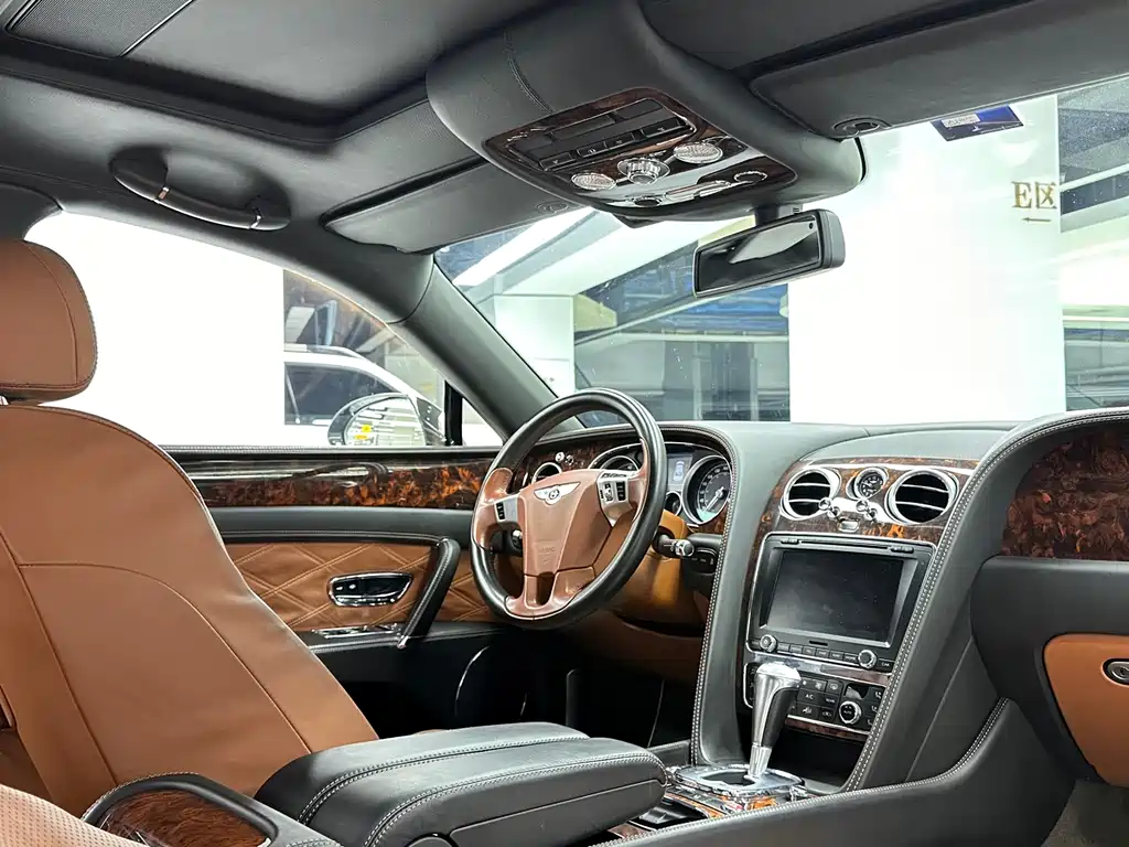 Bentley Flying Spur 2013 6.0T W12 Luxury