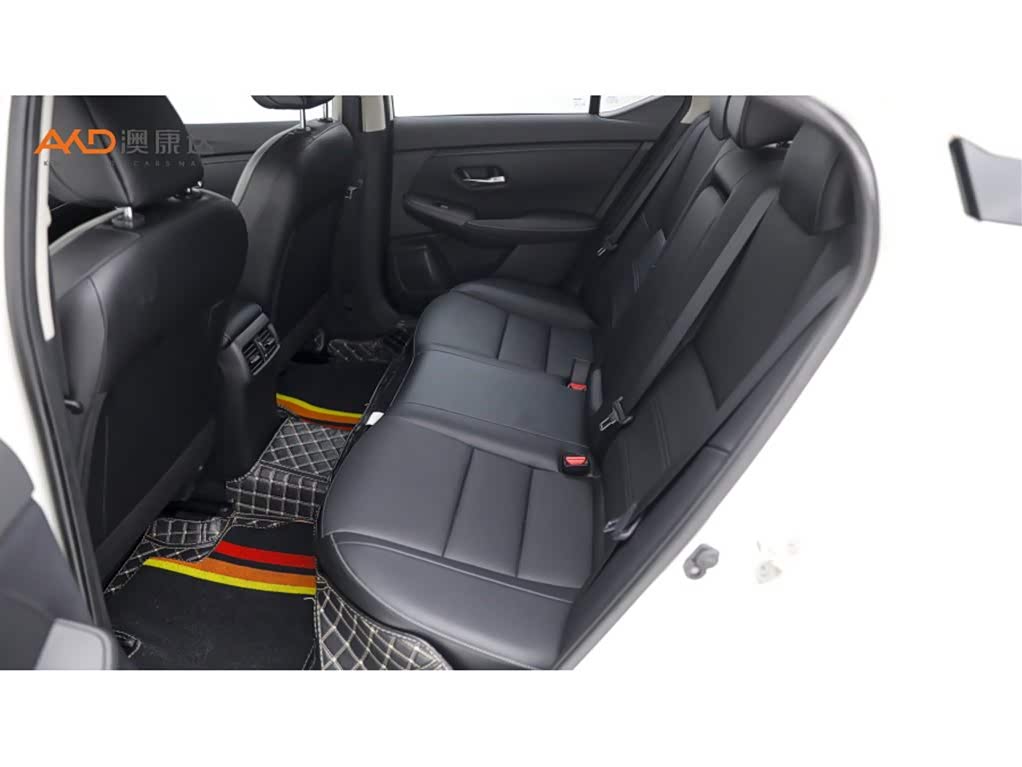 Nissan Sylphy 1.6 л 2022 г. Белый, пробег 34000 км