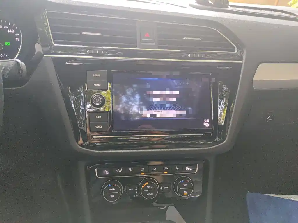 Volkswagen 途观L插电混动 — миниатюра 6