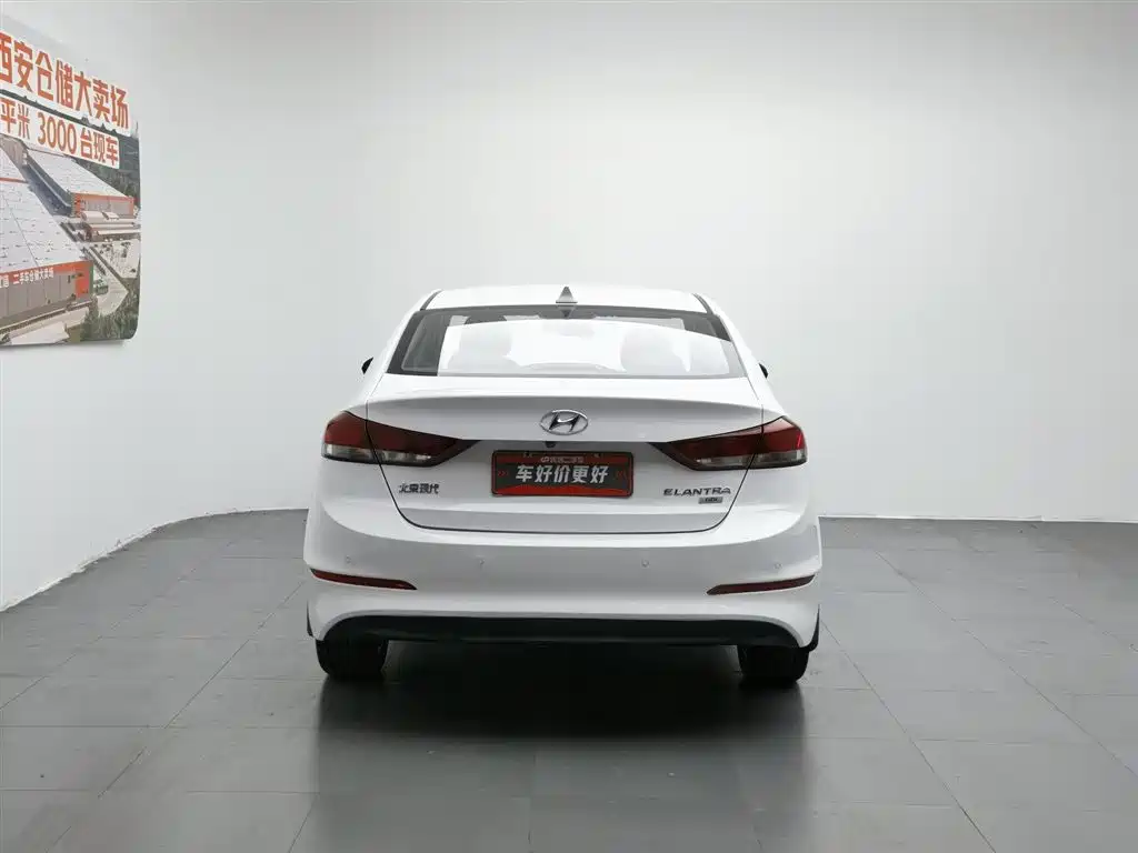 Hyundai Elantra 2018 1.6L AT 15