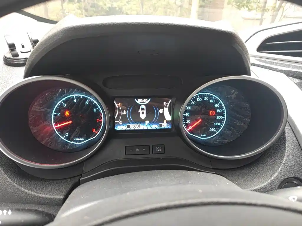 BYD Yuan — миниатюра 7
