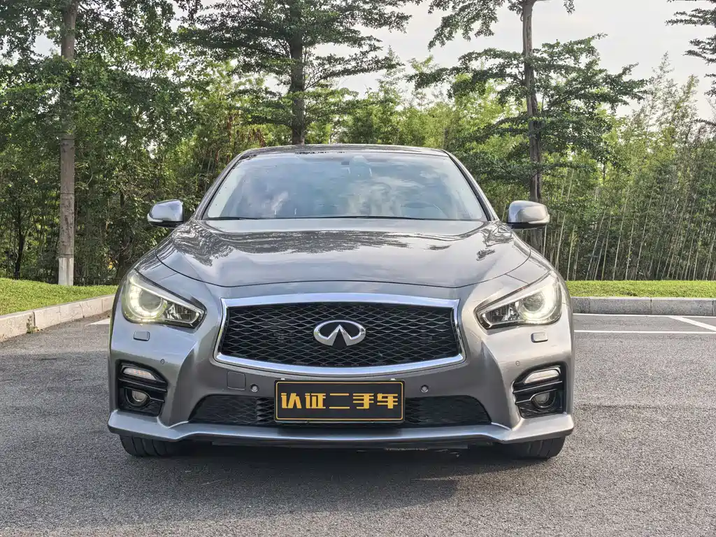 Infiniti Q50L 2015 2.0T Luxury Sport