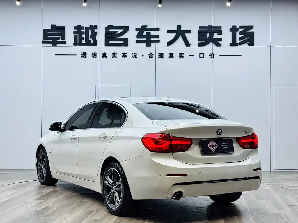 BMW 1 Series 1 2018 118i Sport