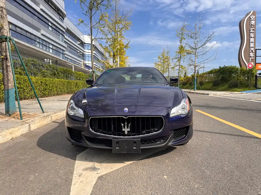 Maserati Quattroporte — миниатюра 2