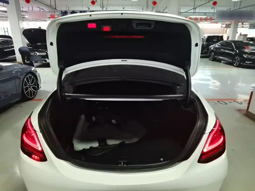 Mercedes-Benz C-Class — миниатюра 19