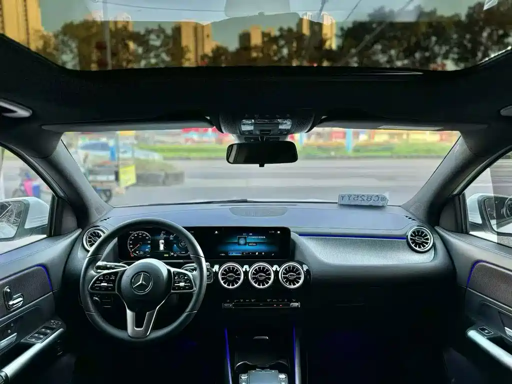 Mercedes-Benz EQA — миниатюра 16