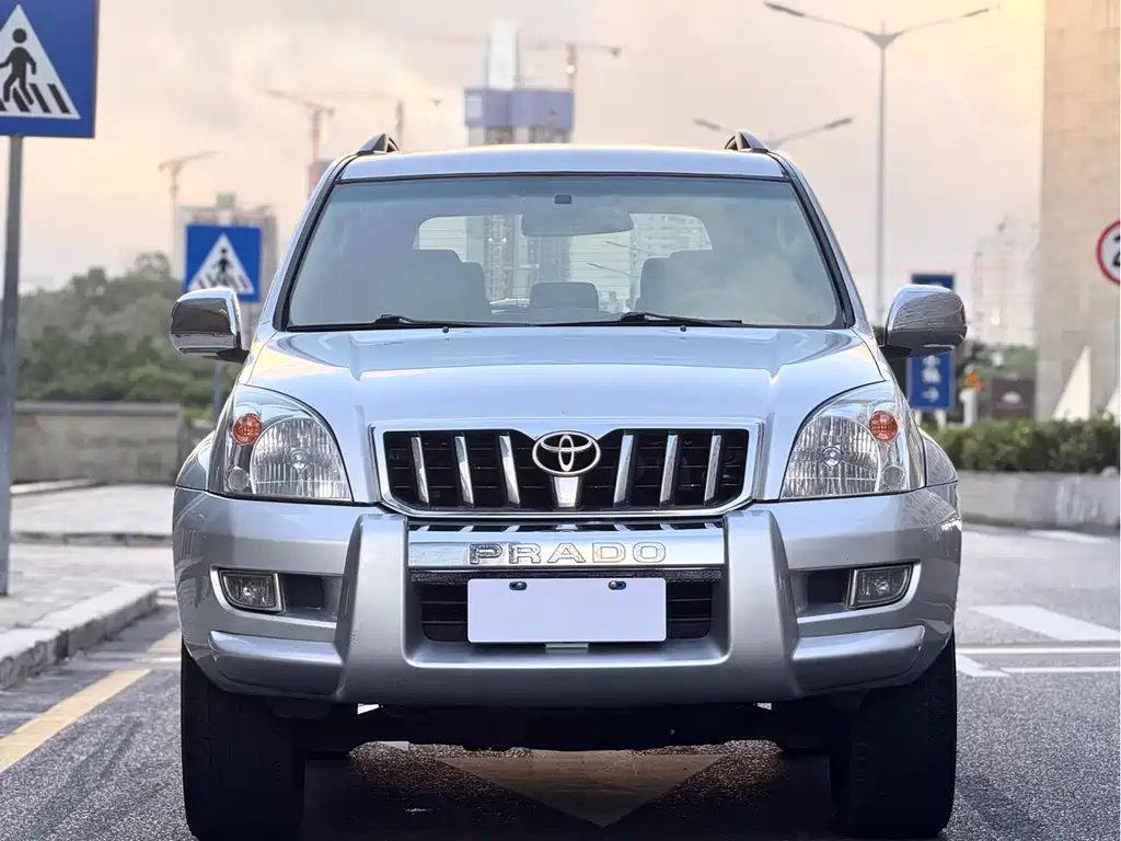 Toyota Land Cruiser Prado 2006 4.0L AT VX NAVI
