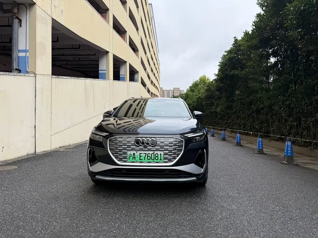 Audi Q4 e-tron 2024 40 e-tron