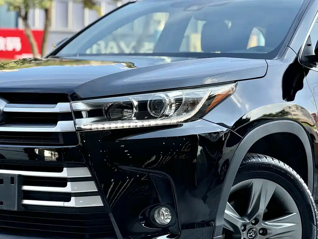 Toyota Highlander — миниатюра 2